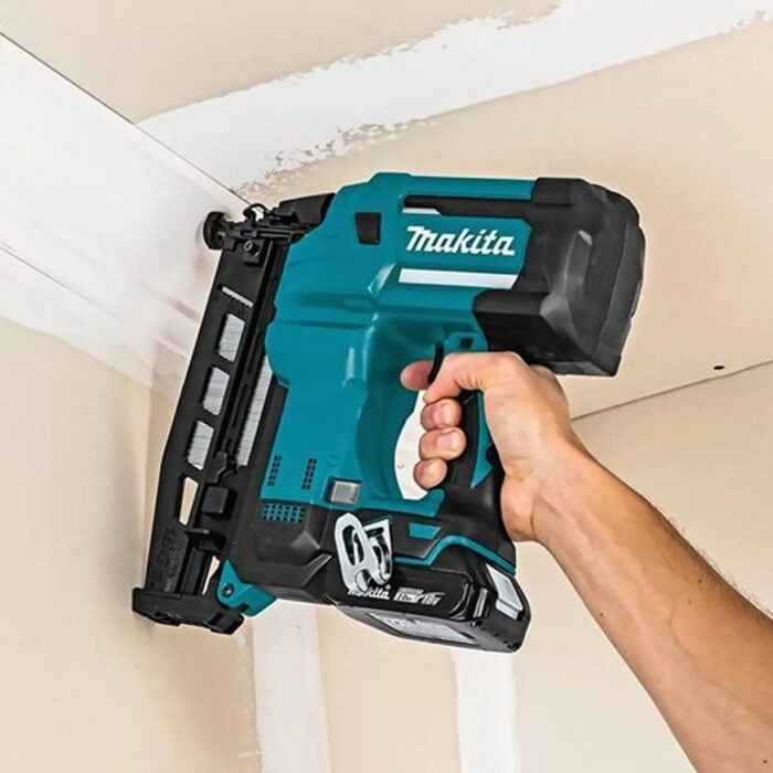 میخکوب شارژی 18 ولت ماکیتا مدل DBN600ZJ(اورجینال)