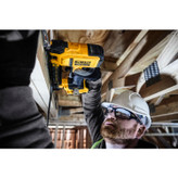 منگنهکوب کابل شارژی استوک دیوالت مدل DEWALT DCN701