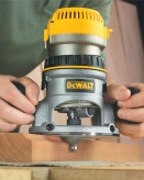 اور فرز نجاری دیوالت مدل DW618 (مکزیکی)