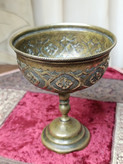 جا میوه ای پایه دار مسی قلمزنی دستی پهلوی