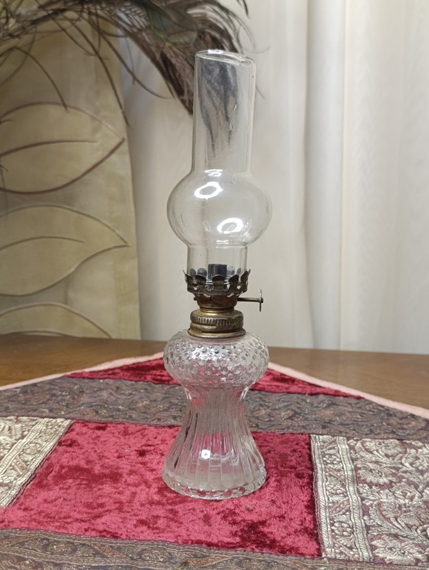 چراغ گردسوز شیشه ای نفتی قاجار