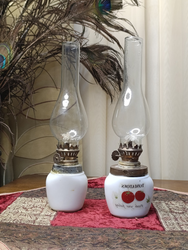چراغ نفتی (موشی) آنتیک طرح گوجه ساخت ژاپن